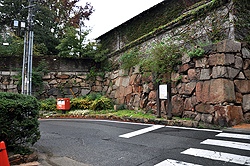 石山門跡の枡形